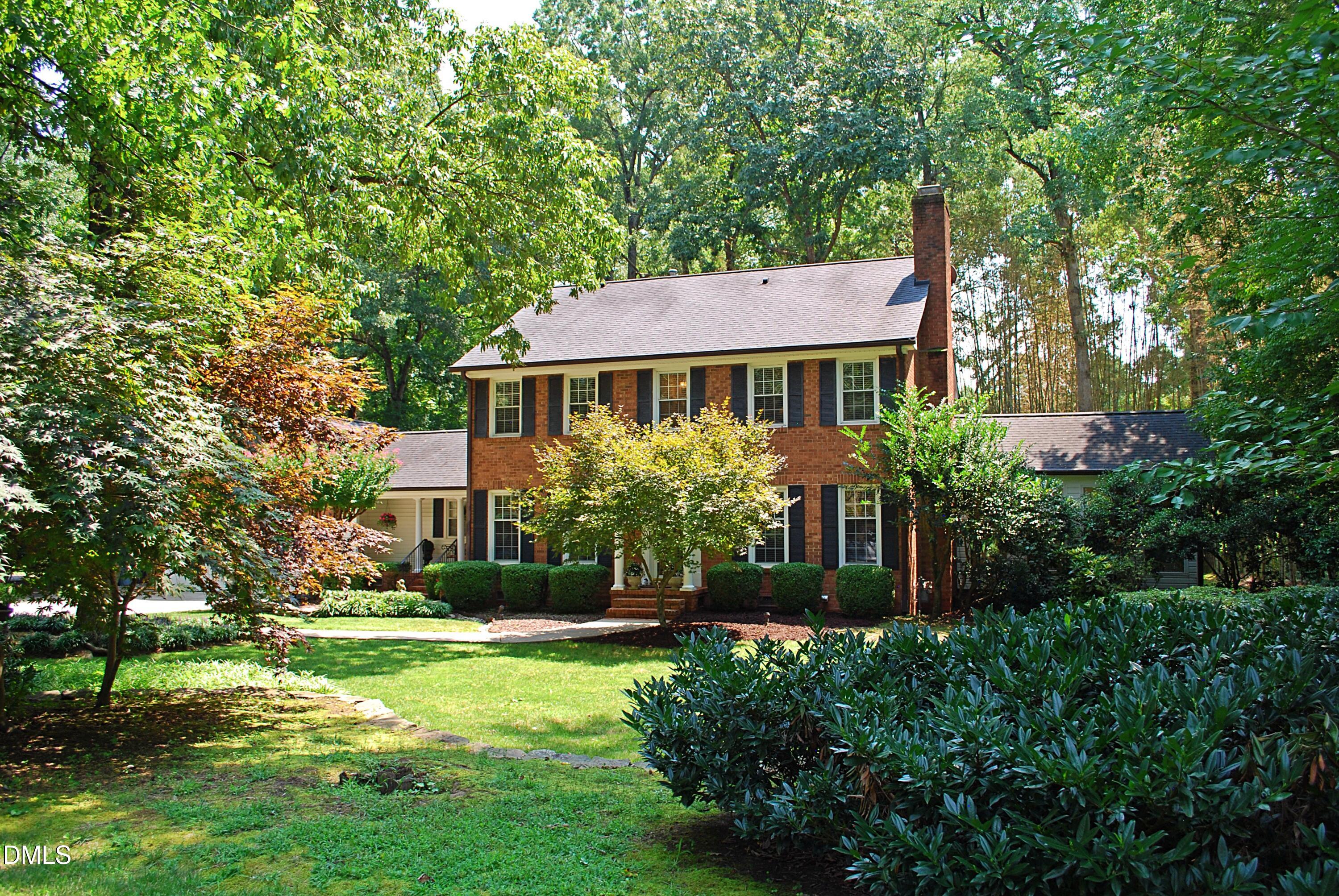 2062 Nottingham Lane, Burlington, NC 27215
