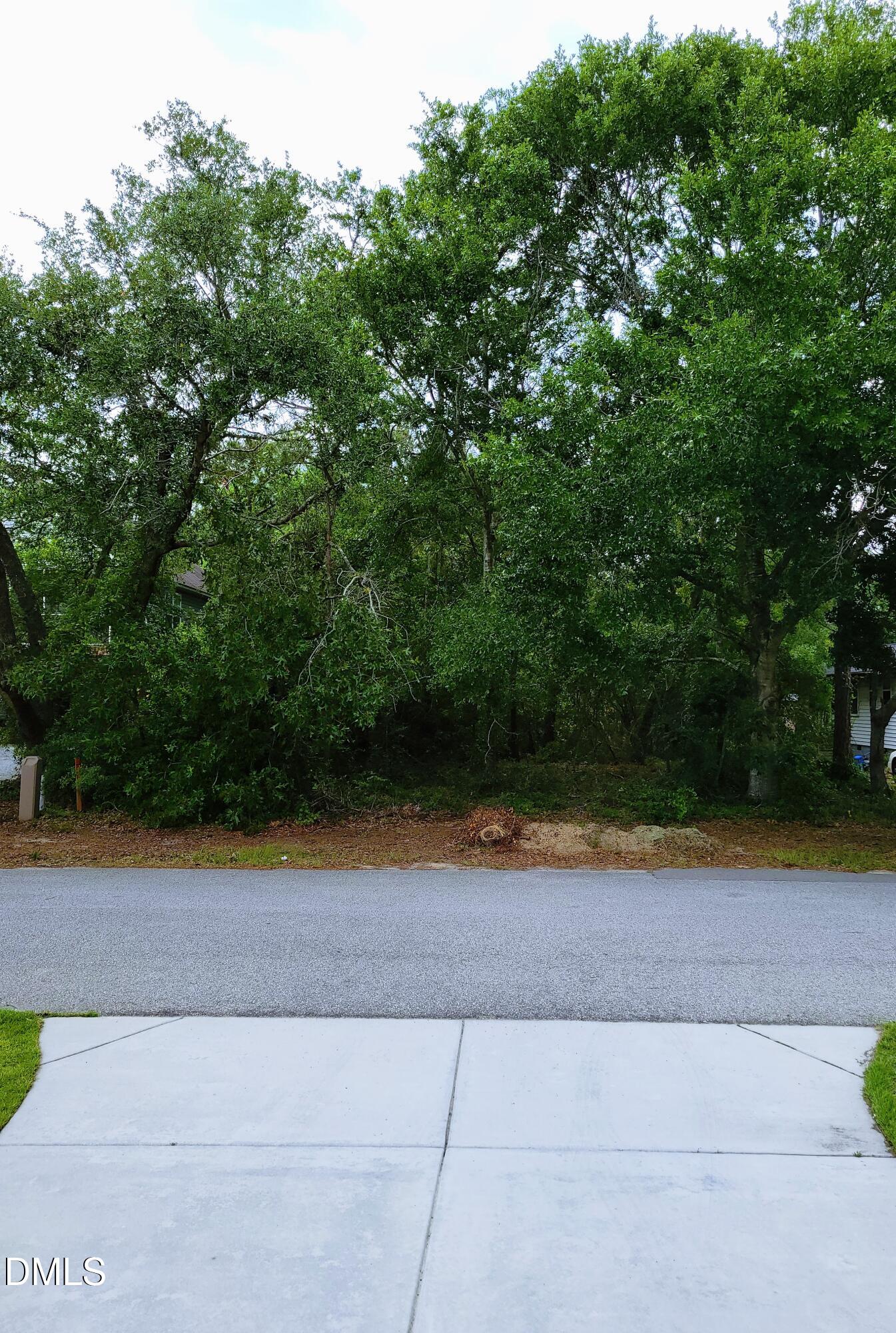 145 NE 4th Street, Oak Island, NC 28465
