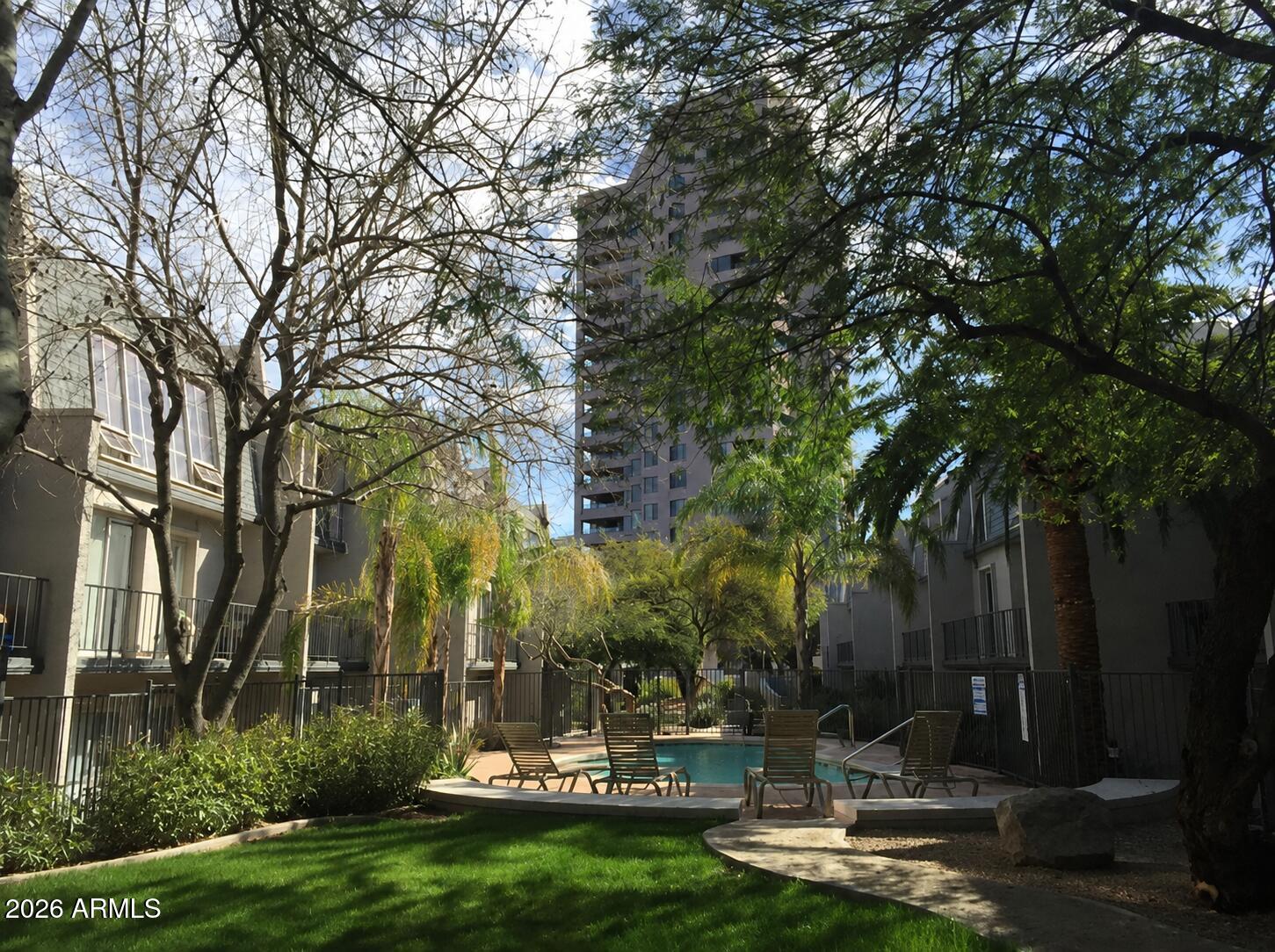 1006 E Osborn Road D, Phoenix, AZ 85014