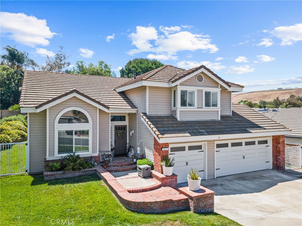 3217 Moonlight Court