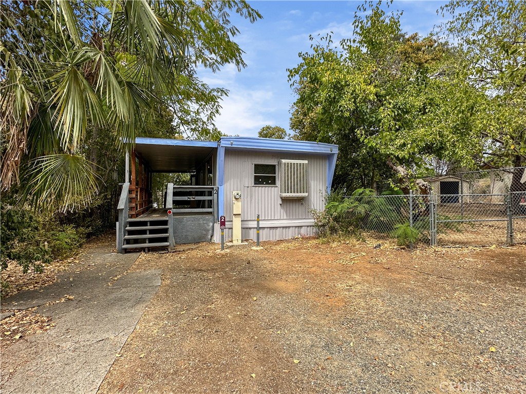 37 Acacia Avenue 2