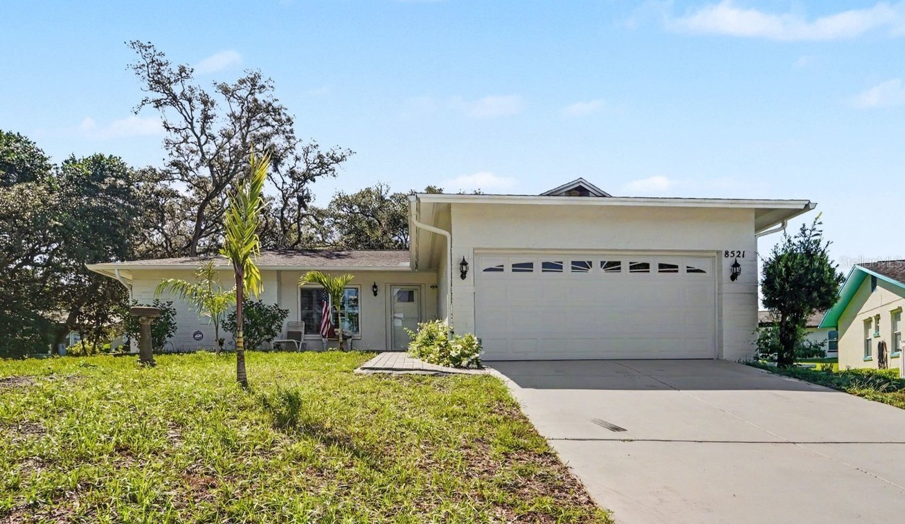 8521 CEDARVIEW COURT