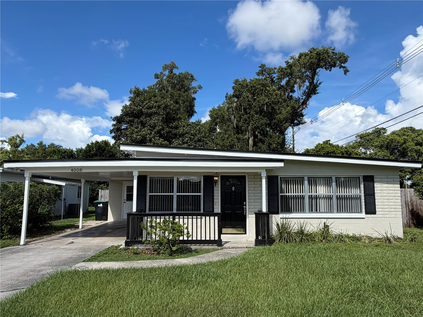 4008 MONTROSE COURT