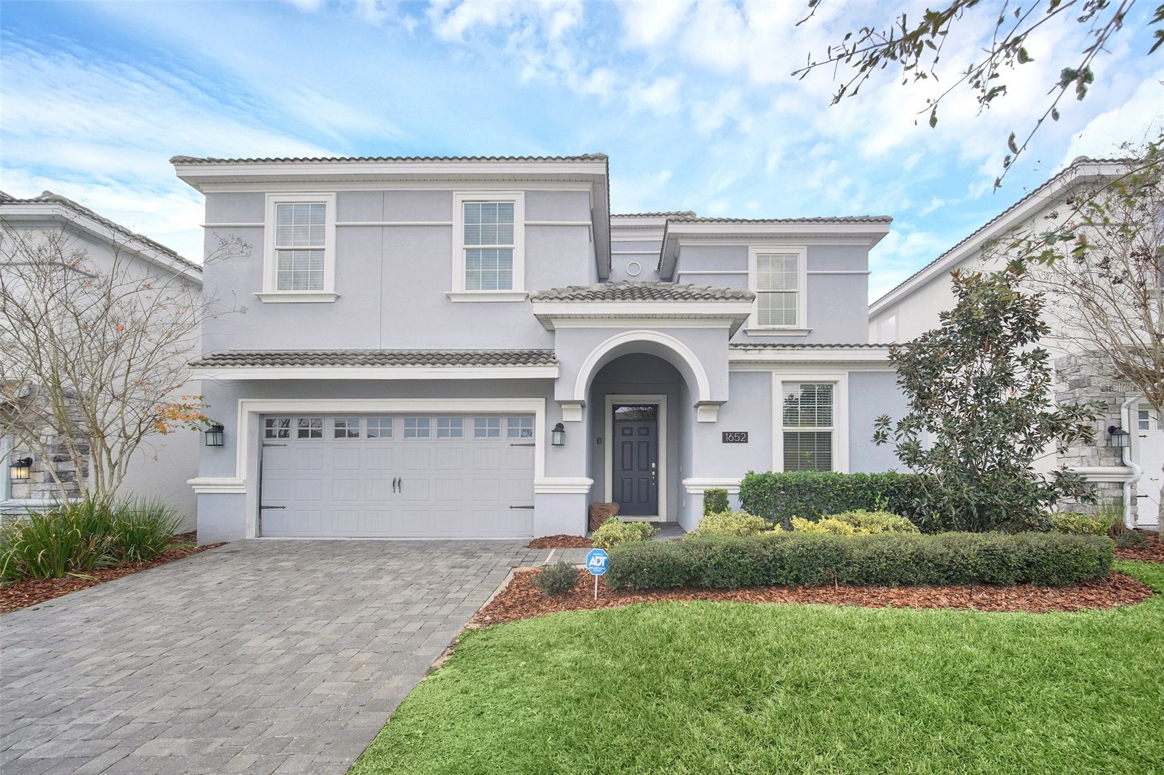 1652 MOON VALLEY DRIVE