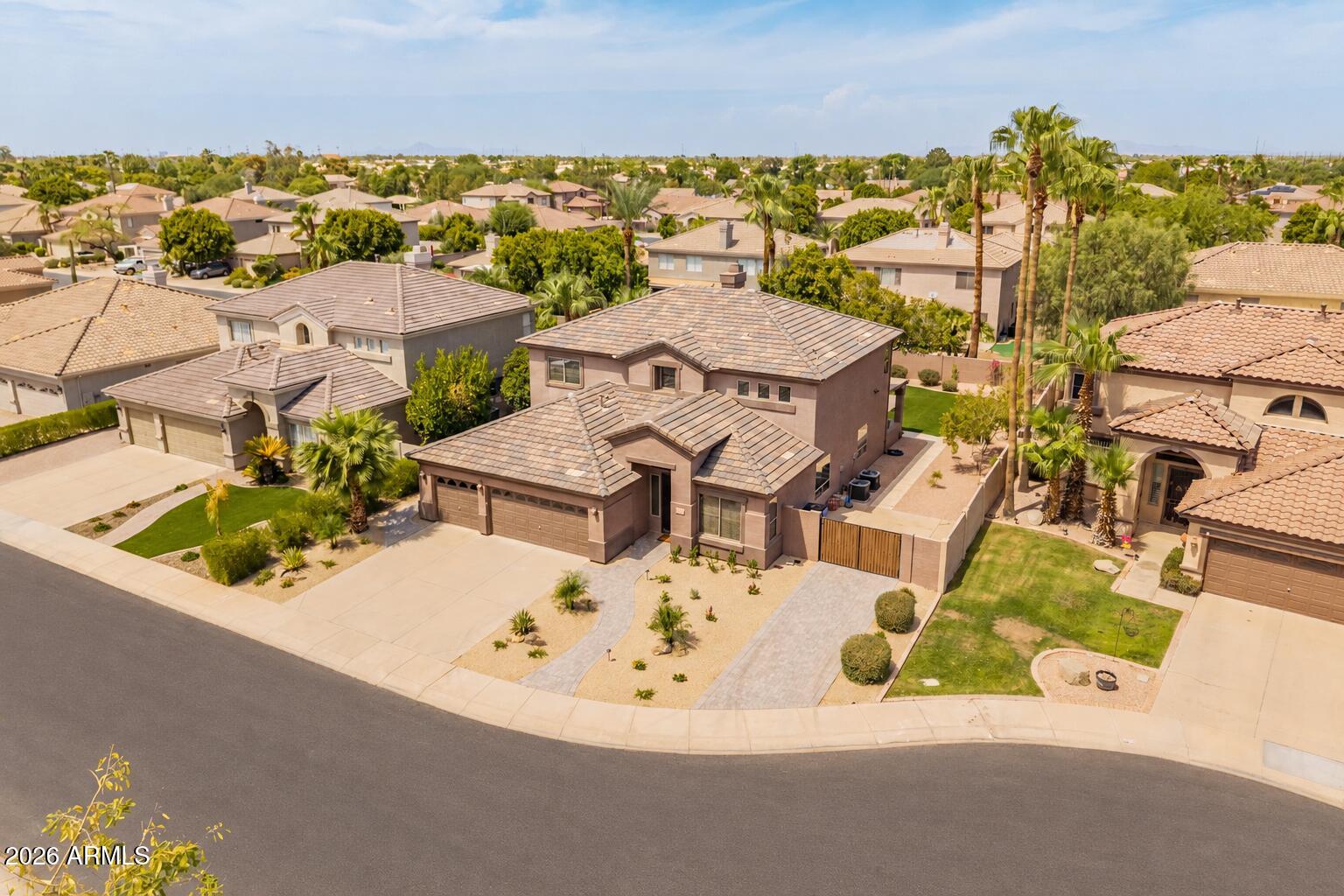1550 E Saratoga Court, Gilbert, AZ 85296