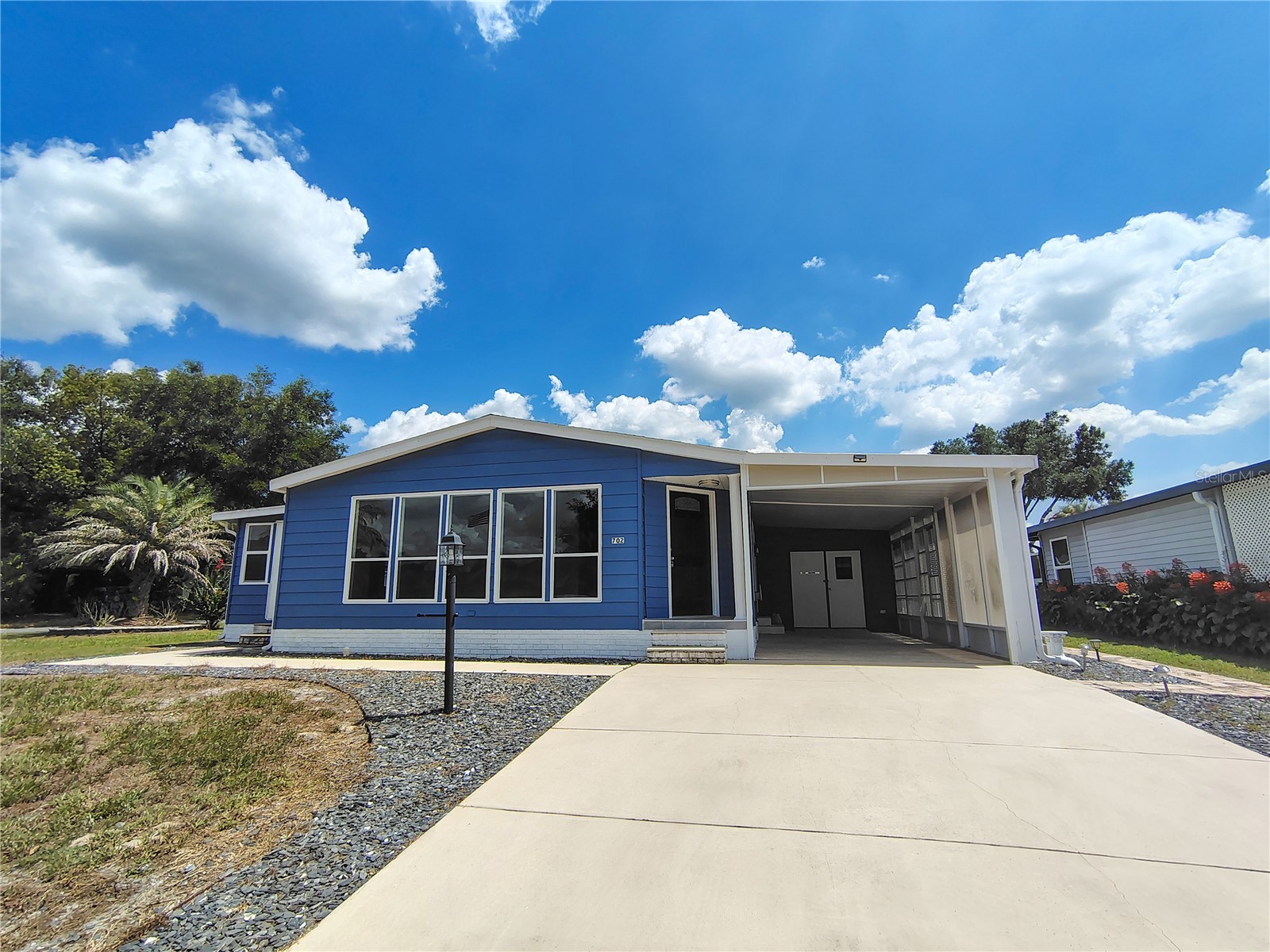 702 TURNBERRY LANE