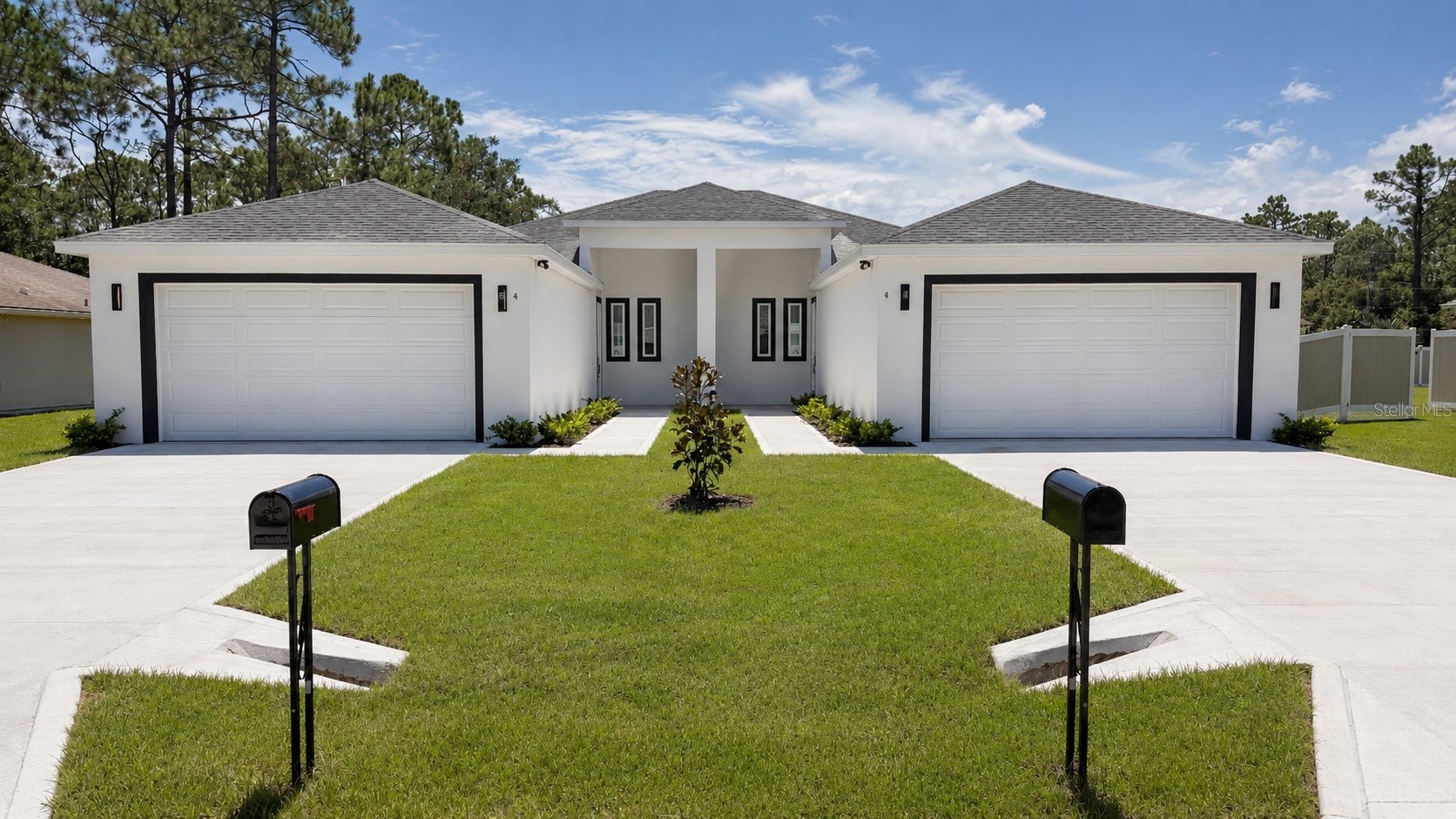 4 SLATOR COURT A