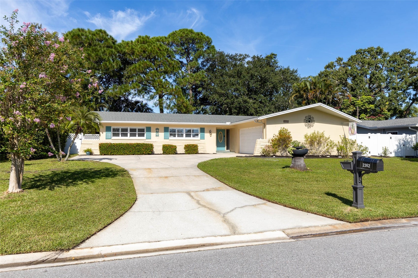 2362 MANGRUM DR