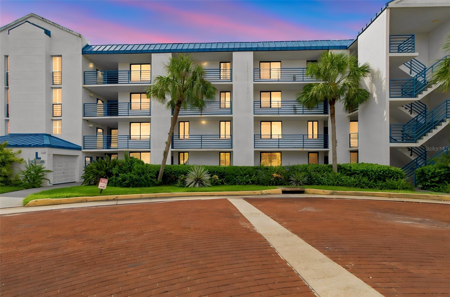 2424 W TAMPA BAY BOULEVARD L404