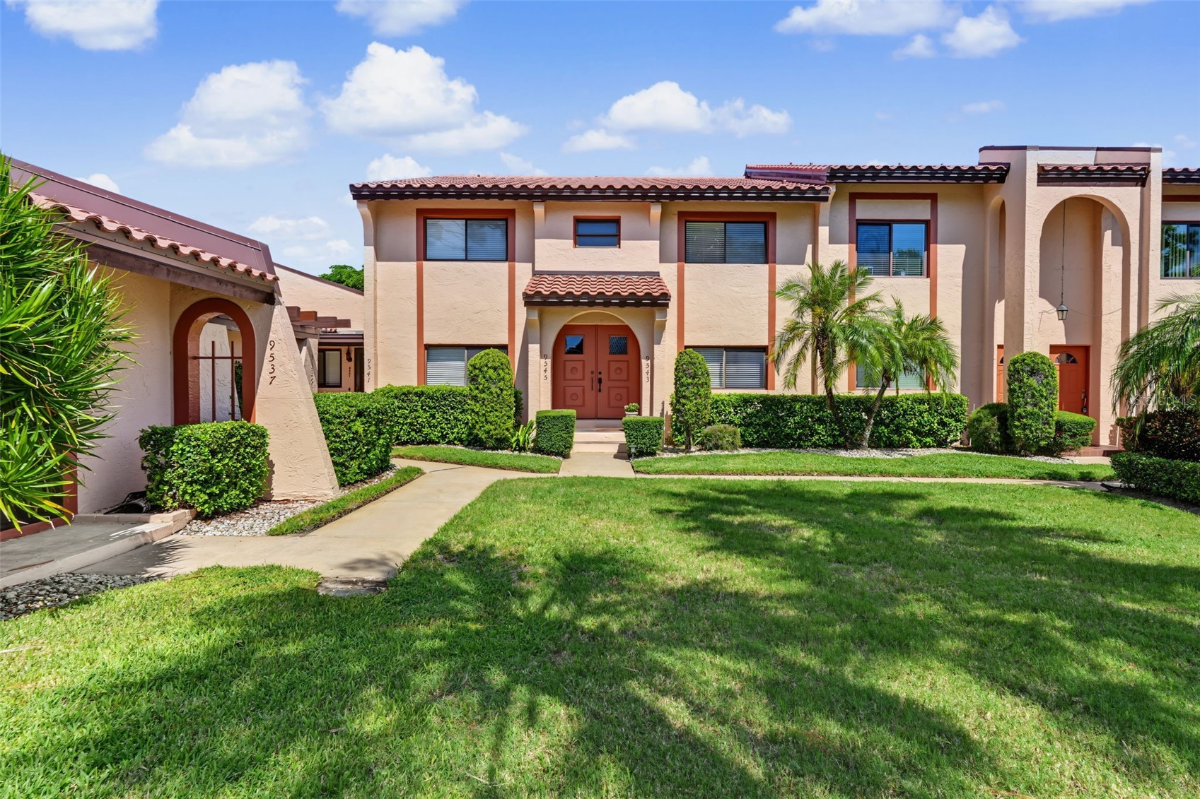 9543 86TH AVENUE 9543