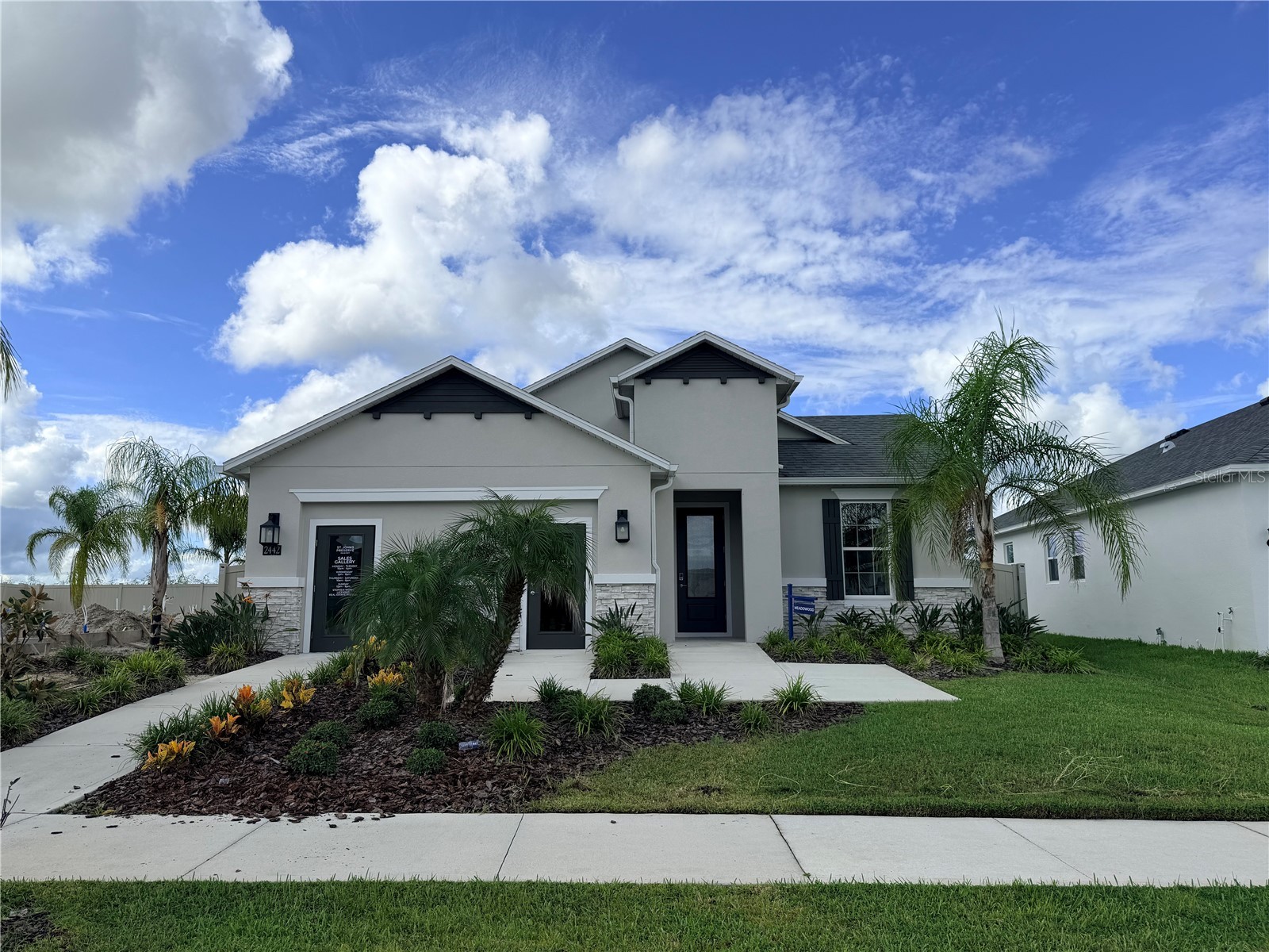 2442 PINWHERRY STREET NW