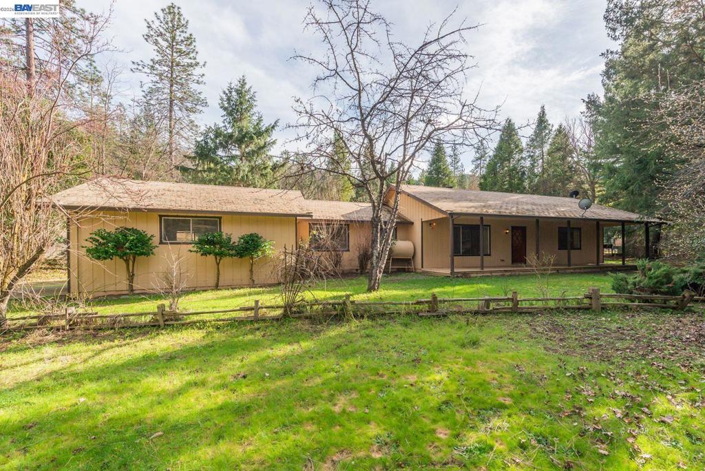 376 Mountain View Dr.