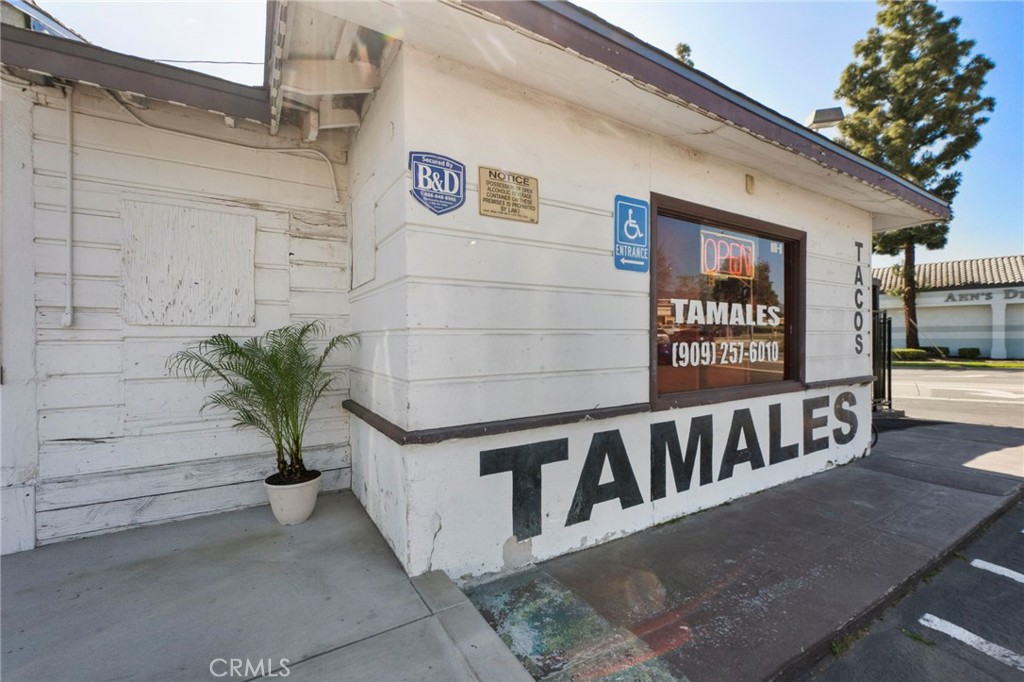 8111 Foothill Boulevard