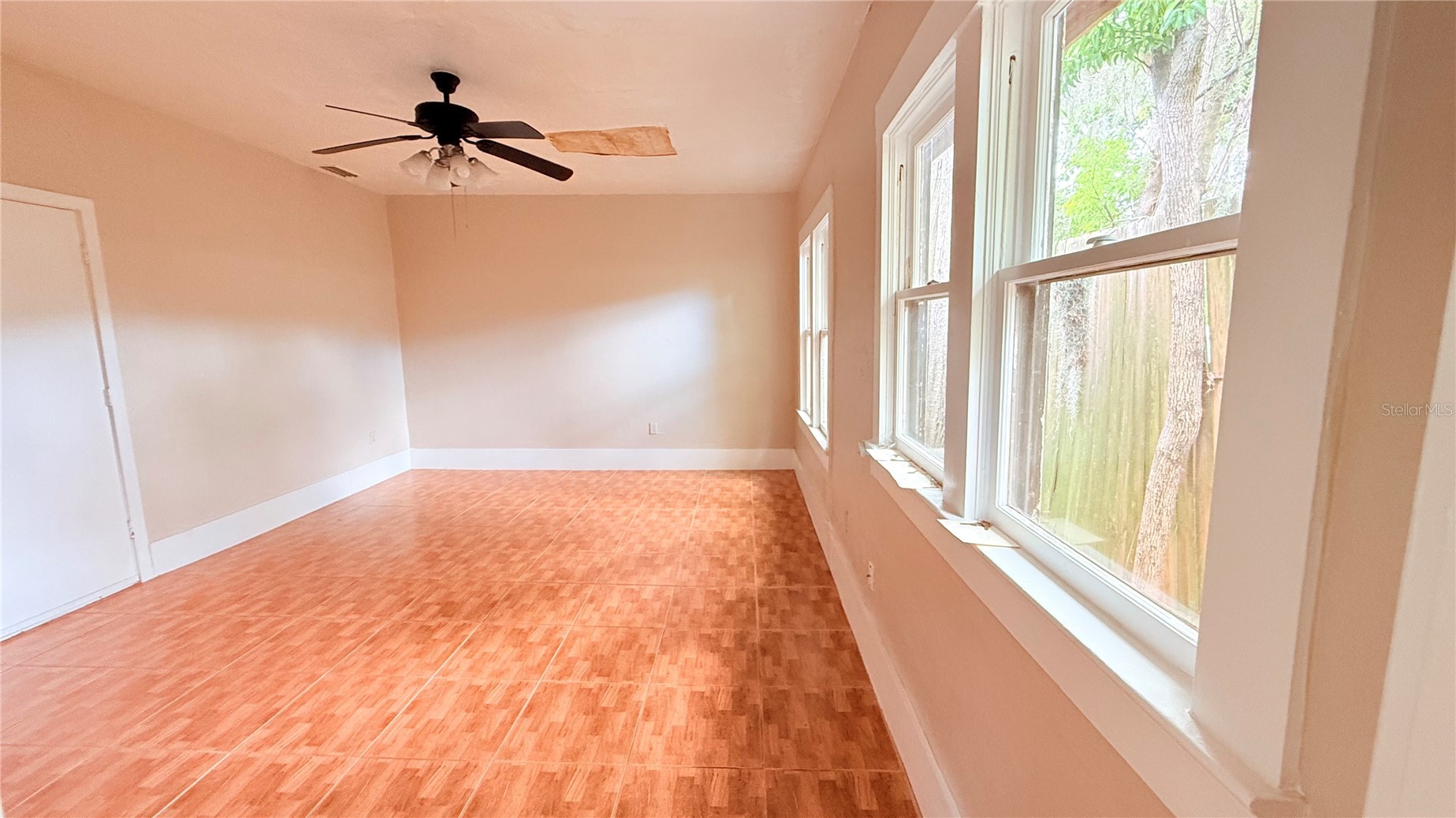 808 NW 23RD AVENUE