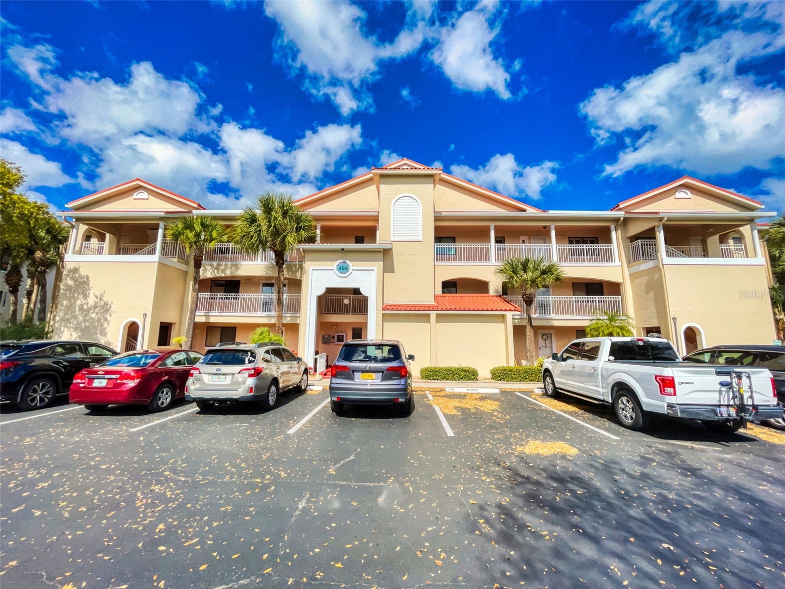 458 BOUCHELLE DRIVE 301