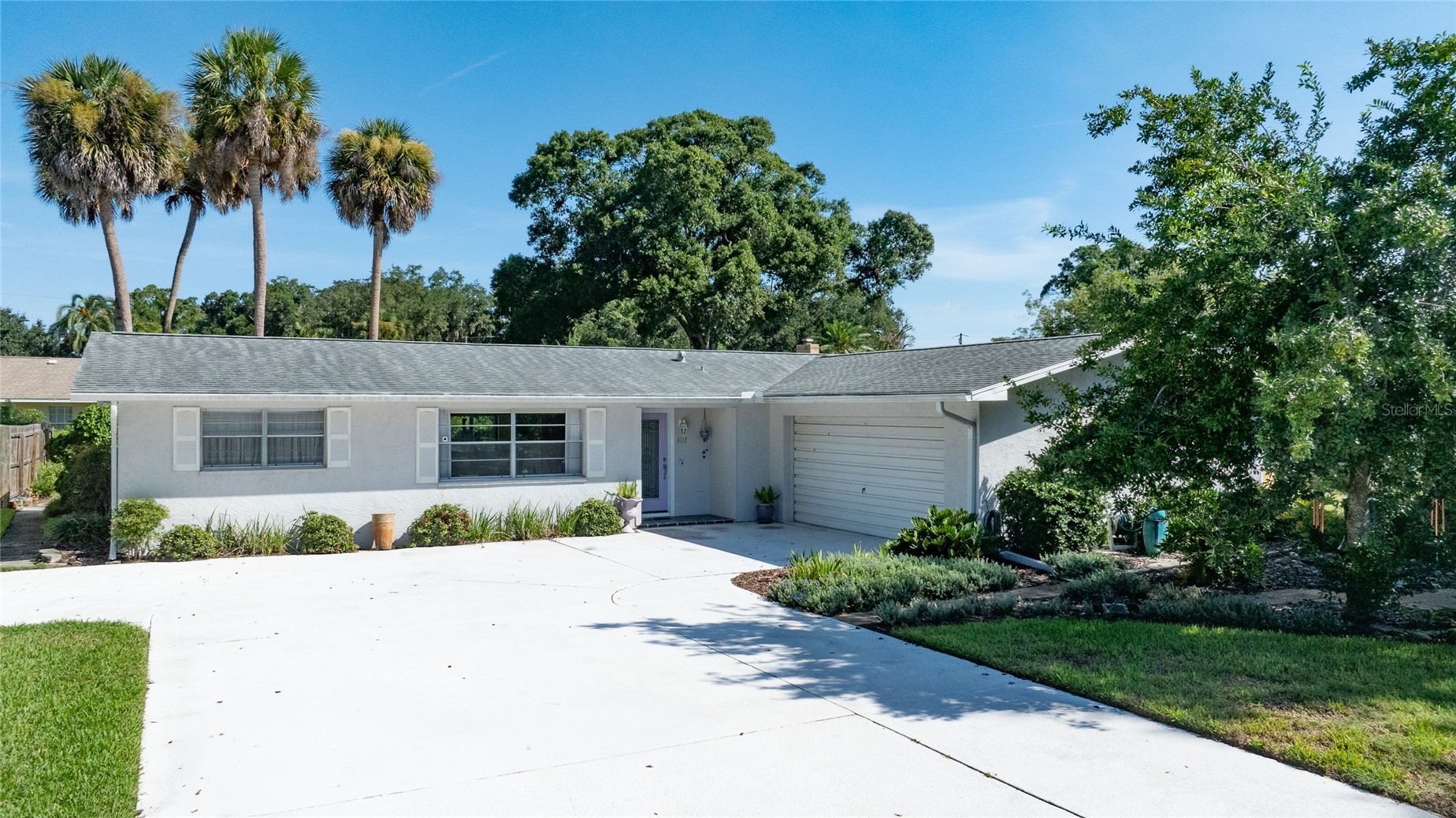802 SANDWEDGE DRIVE