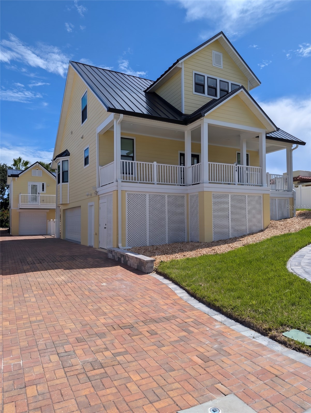 414 JESSAMINE BOULEVARD