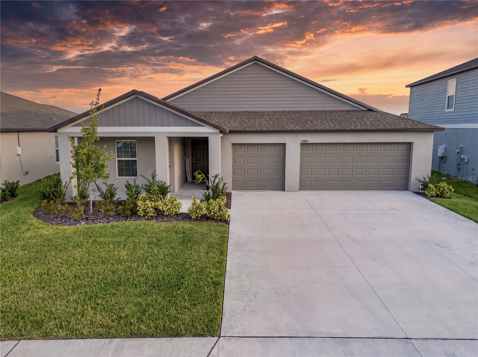 11824 BLUE DIAMOND TRAIL
