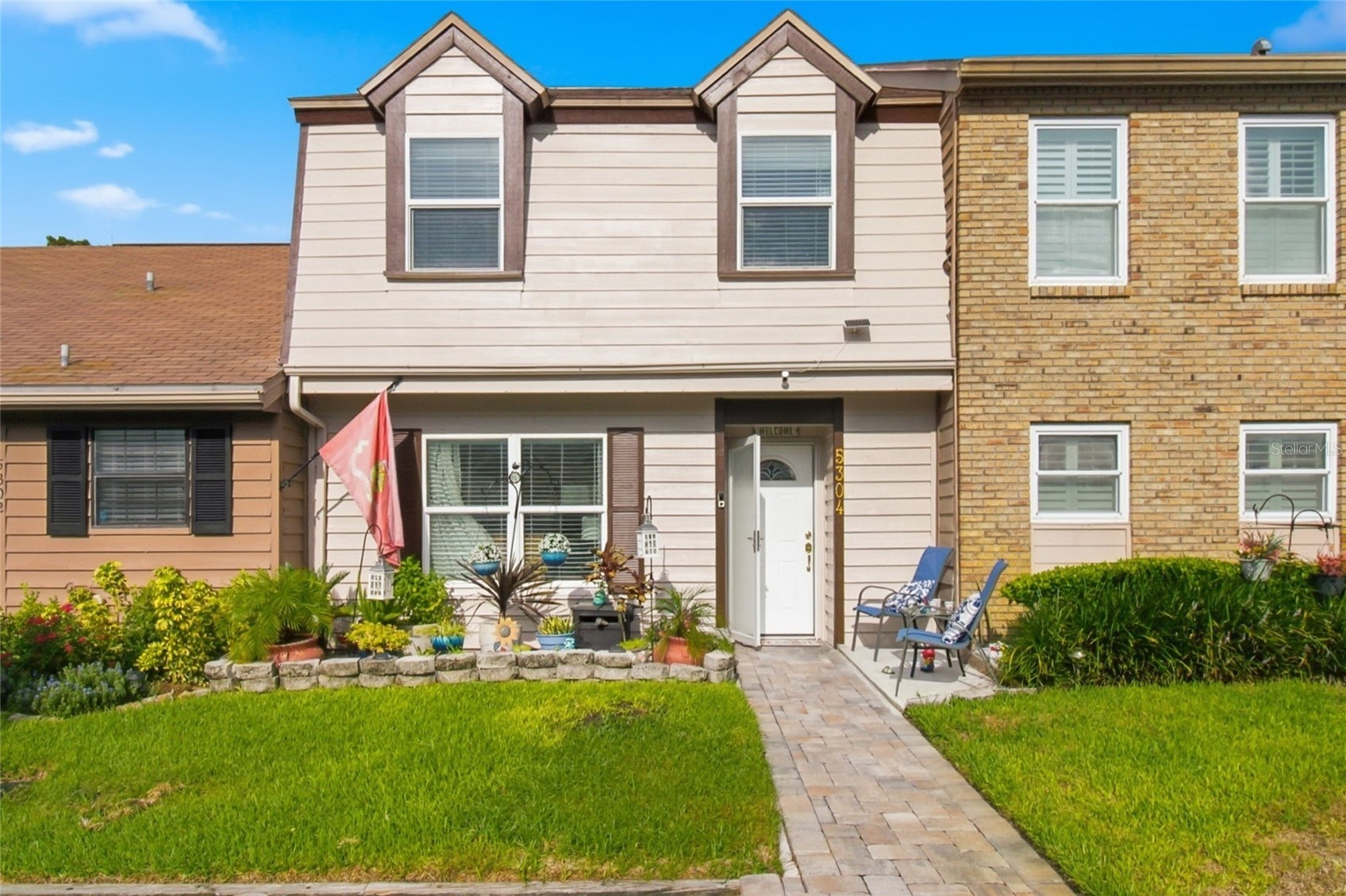 5304 BRADBURY COURT