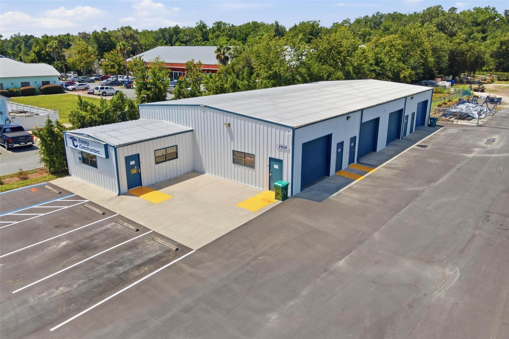 2450 US HIGHWAY 441/27