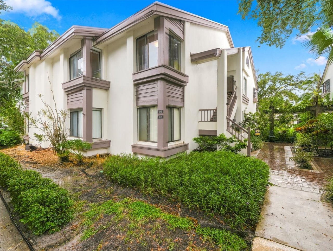1816 LAKE CYPRESS DRIVE 1816