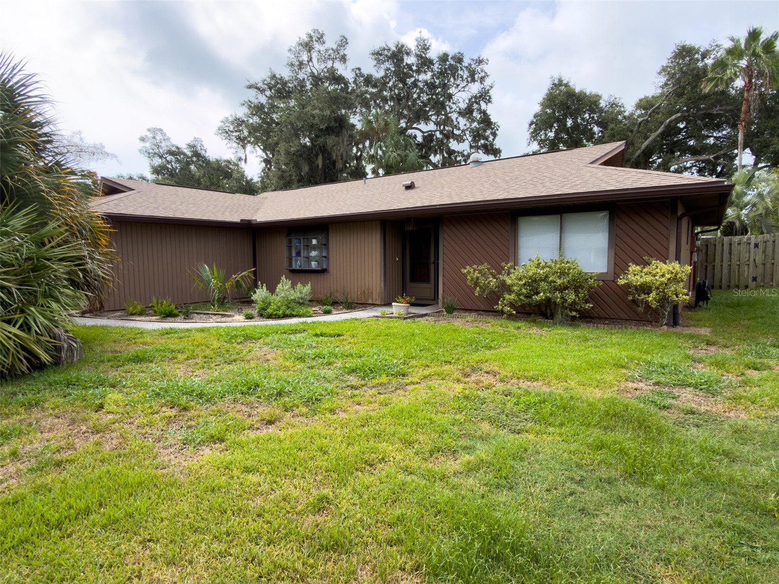 608 TOUCHSTONE CIRCLE
