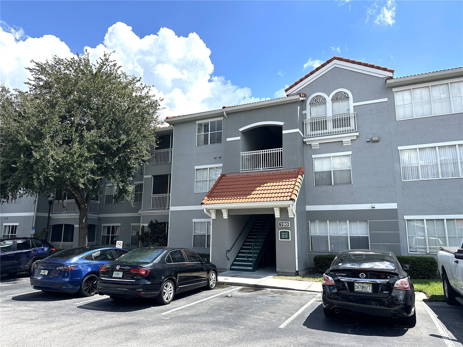 18001 RICHMOND PLACE DRIVE 136