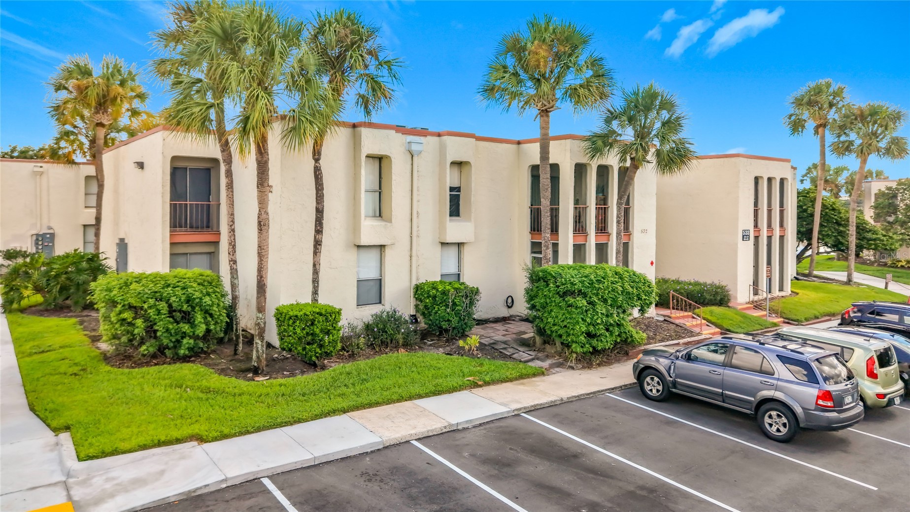 532 ORANGE DRIVE 22