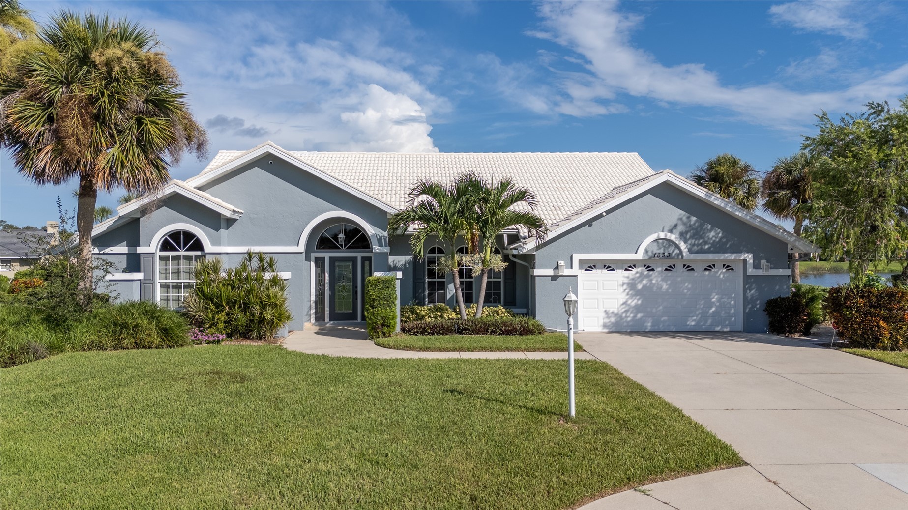 1633 ASHLAND PLACE