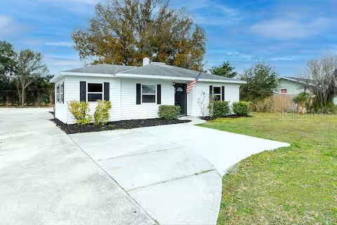 305 LINDEN DRIVE