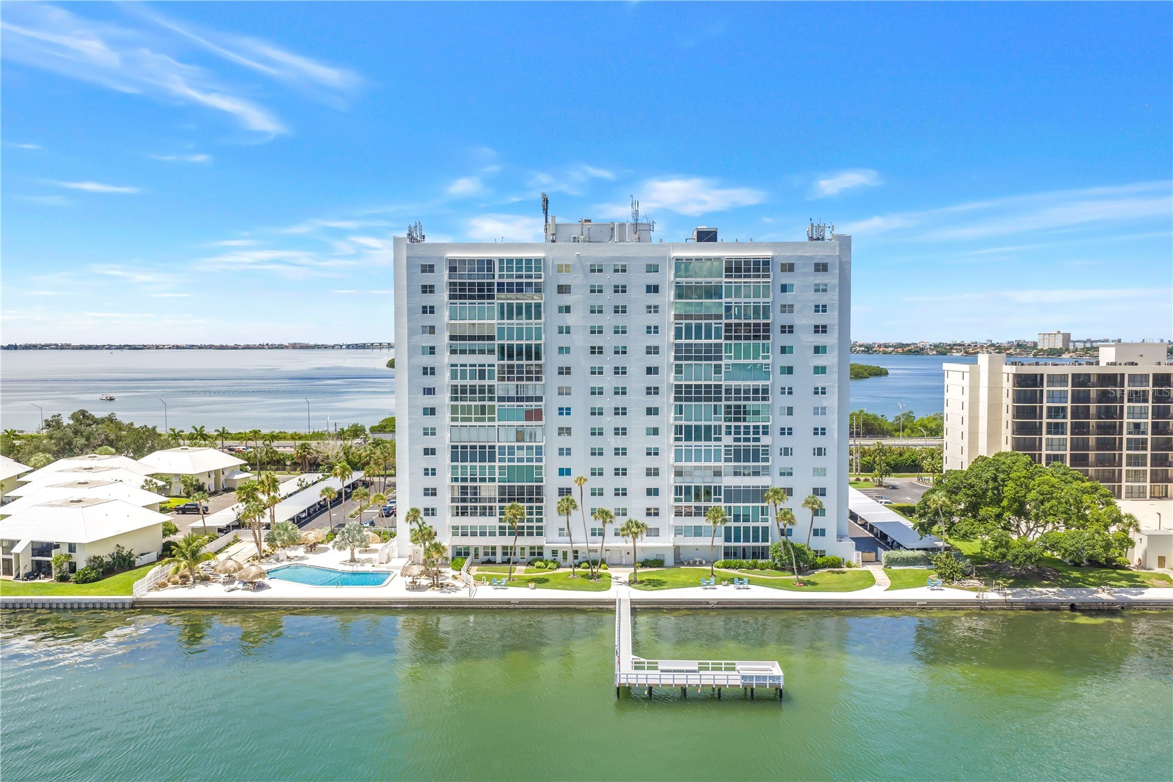 7200 SUNSHINE SKYWAY LANE S 8B