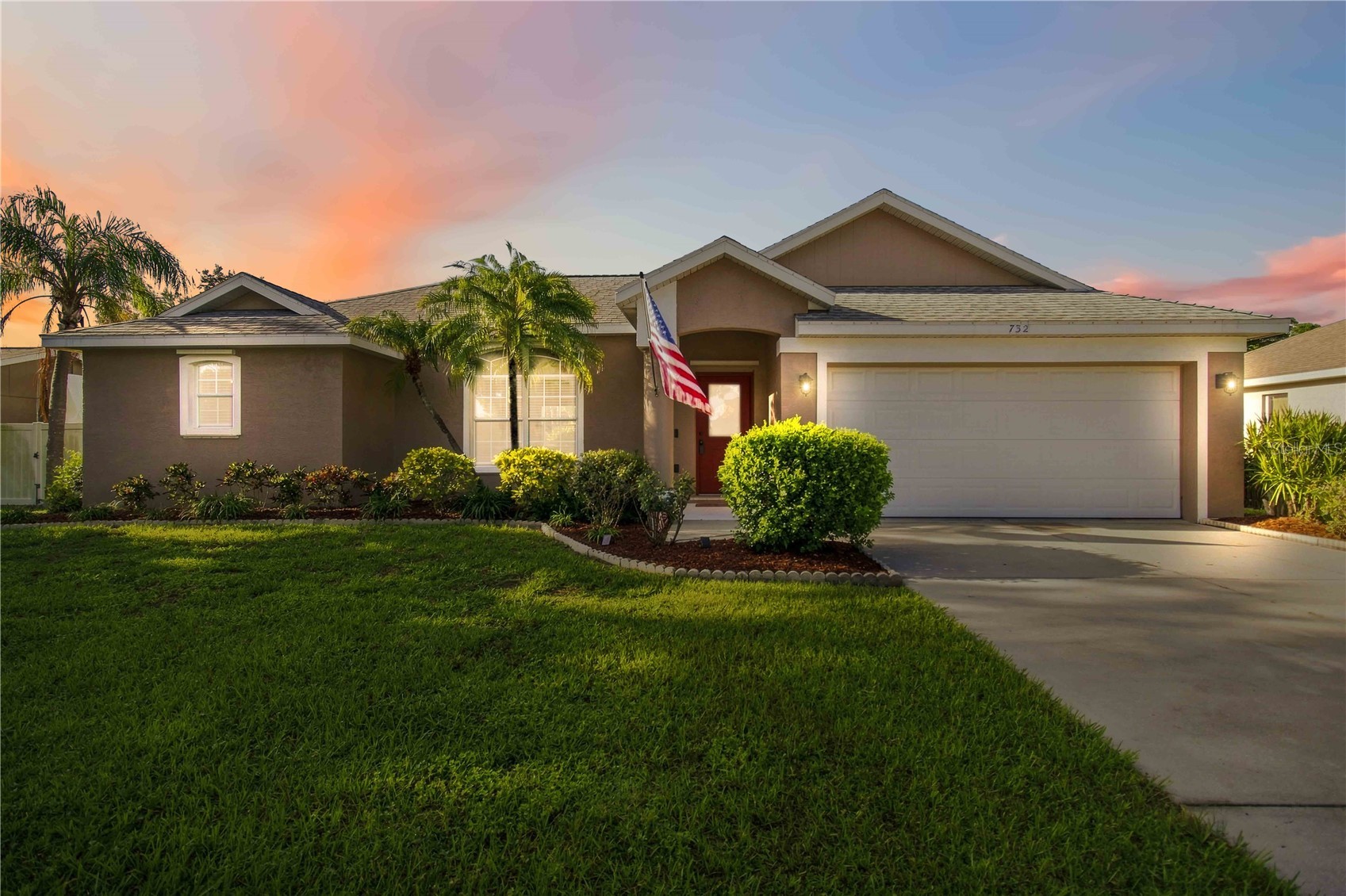 732 PLUM TREE LANE