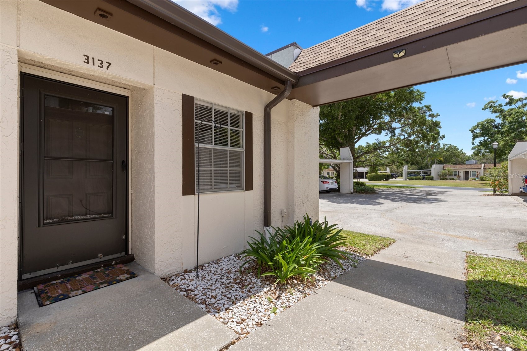 3137 MISSION GROVE DRIVE 3137