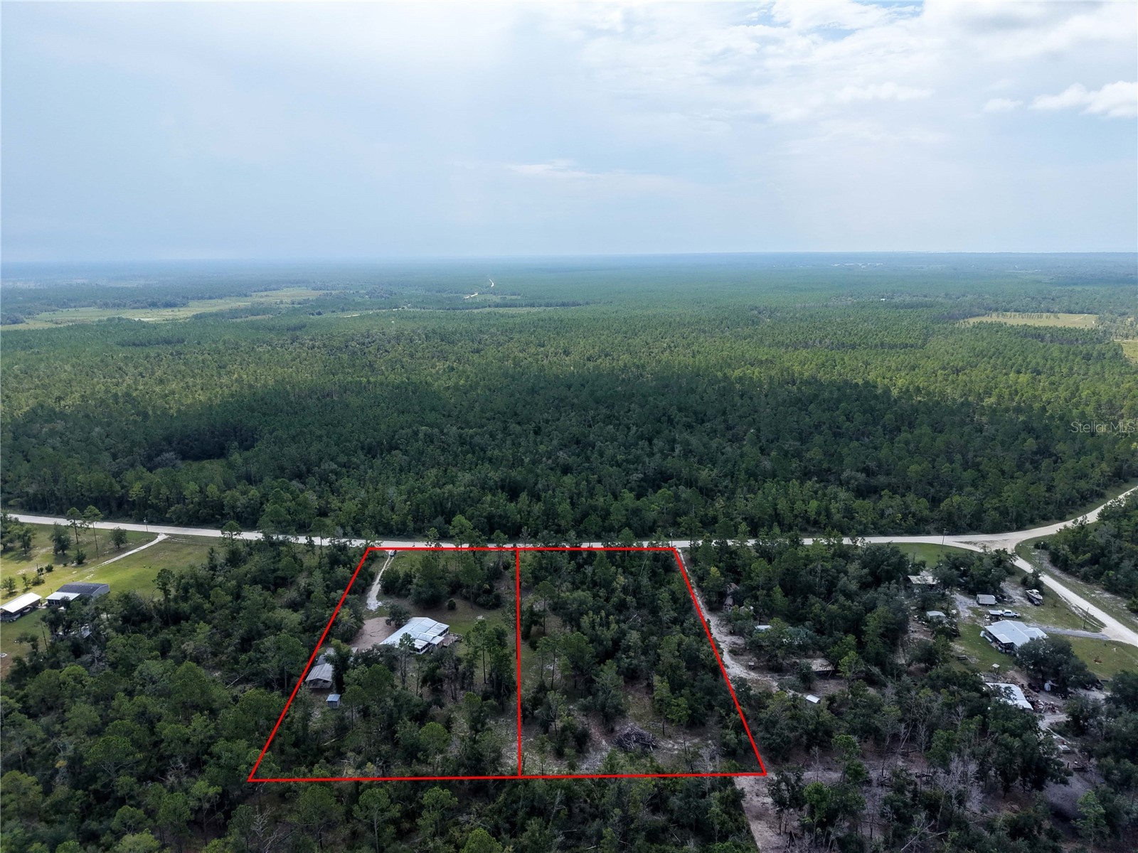 1292 DENNIS HOWELL ROAD