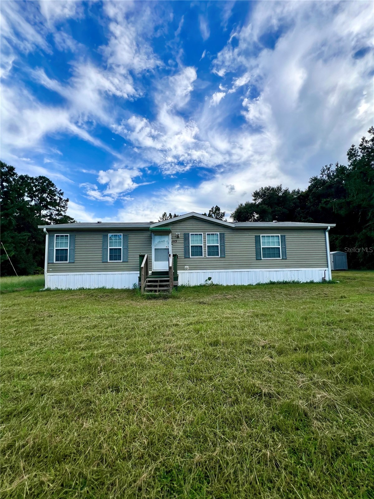 113 SABRINA LN