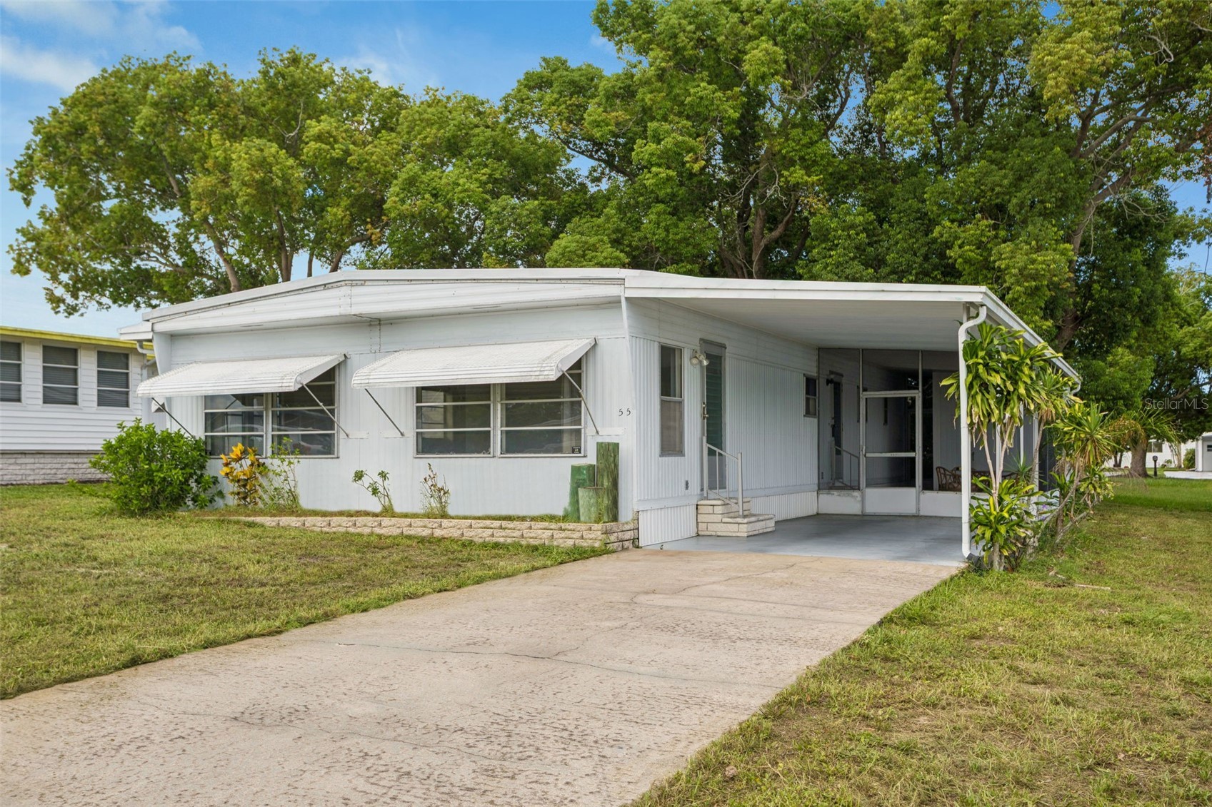 55 LEXINGTON COURT 12