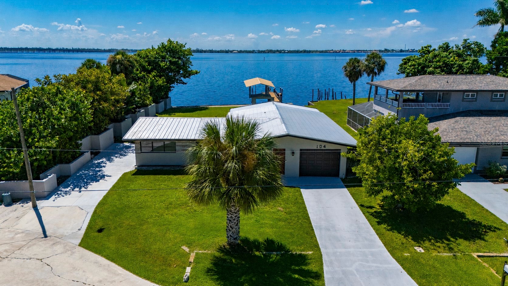 104 NORTHSHORE TERRACE