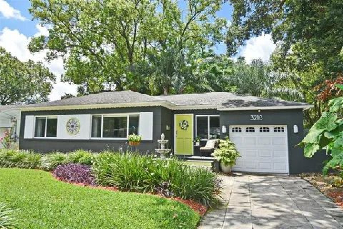 3218 ANDERSON PLACE