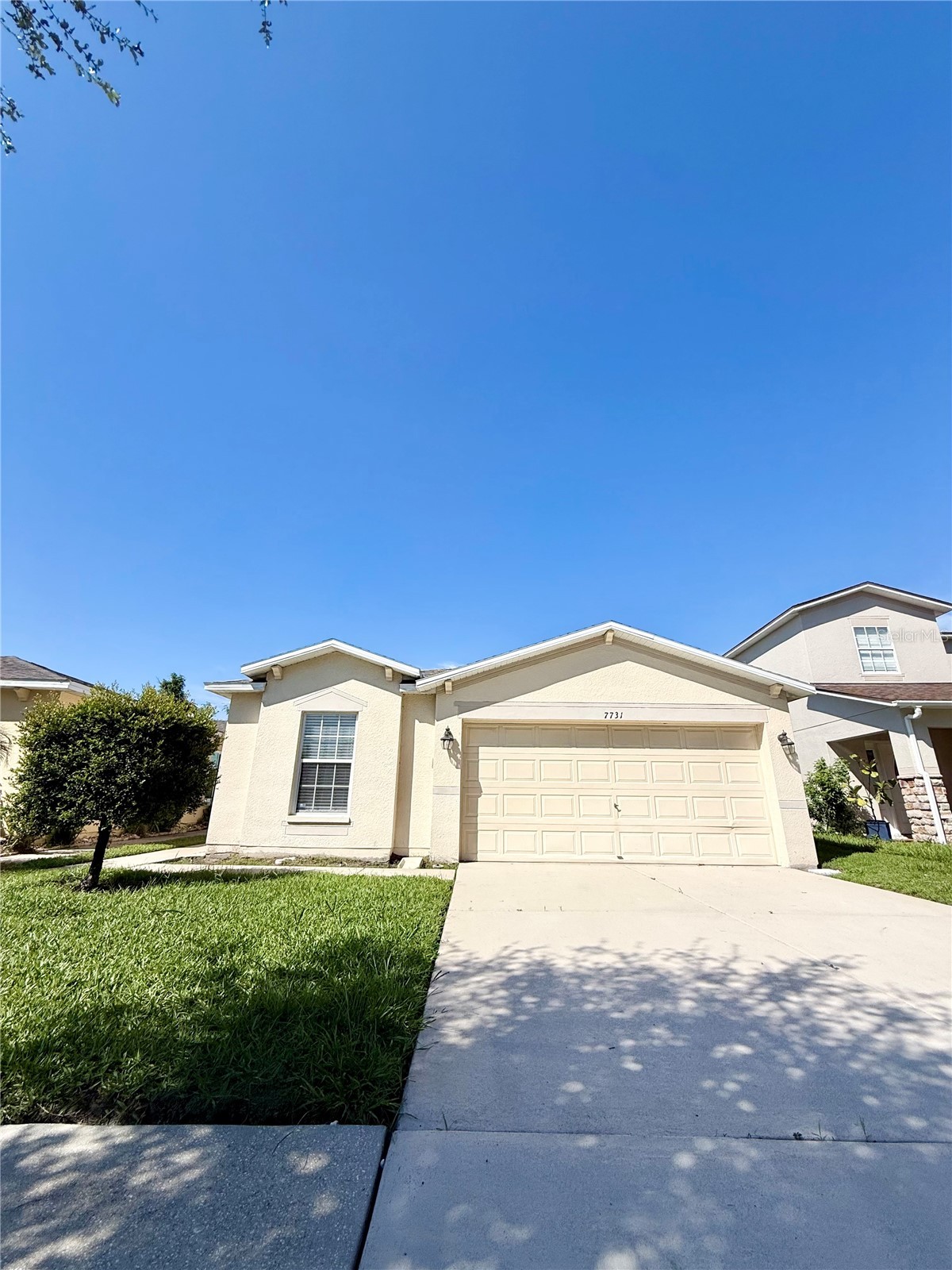 7731 CARRIAGE POINTE DRIVE