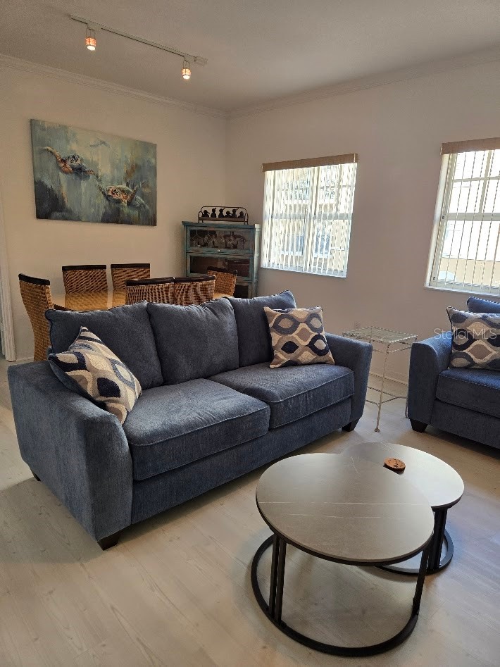 1064 N TAMIAMI TRAIL 1404