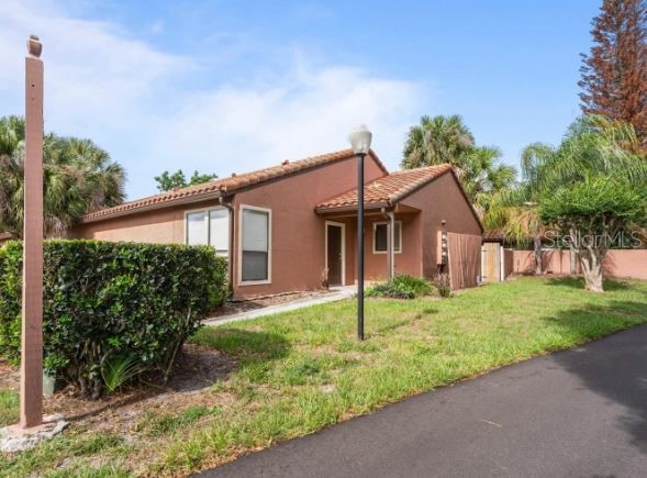 652 SAINT JOHNS COURT 652