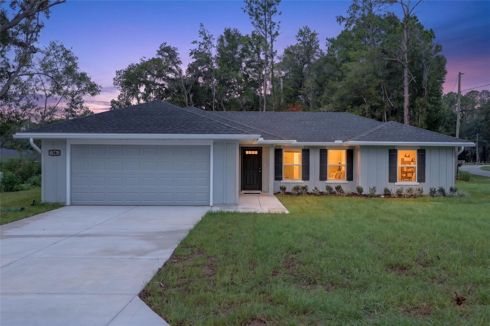 34 HEMLOCK CIRCLE WAY