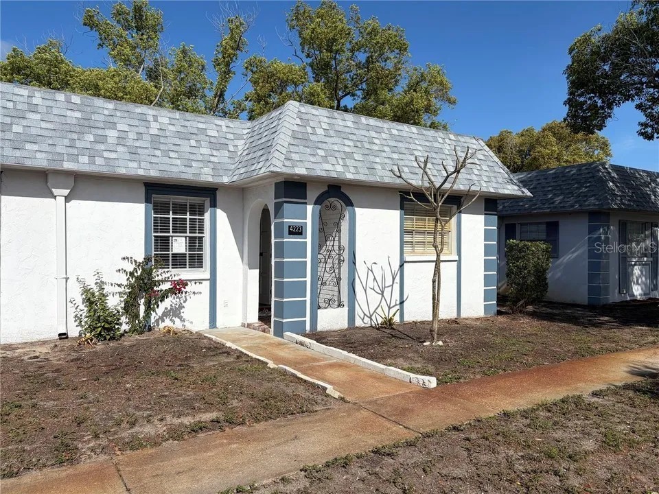 4223 SHELDON PLACE 23