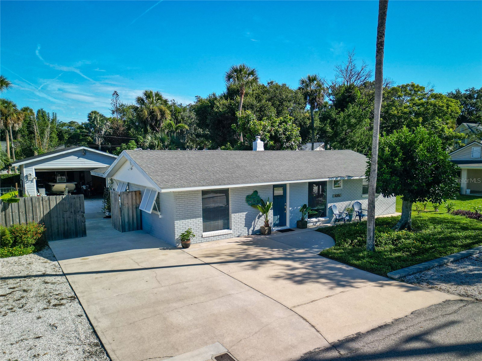 125 DIXWOOD AVENUE