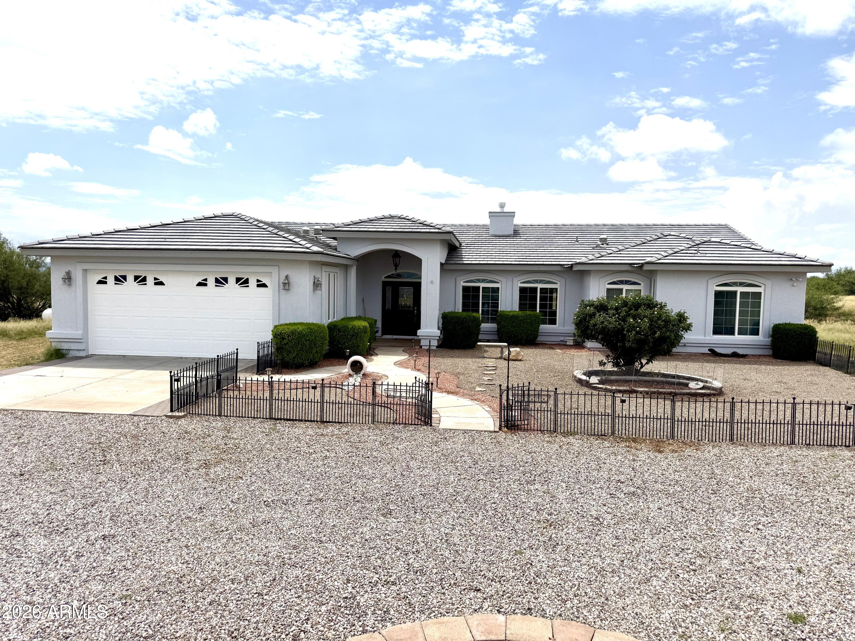 7646 E THREE CANYONS Road, Hereford, AZ 85615