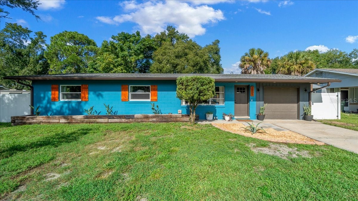 1005 PERKINS STREET