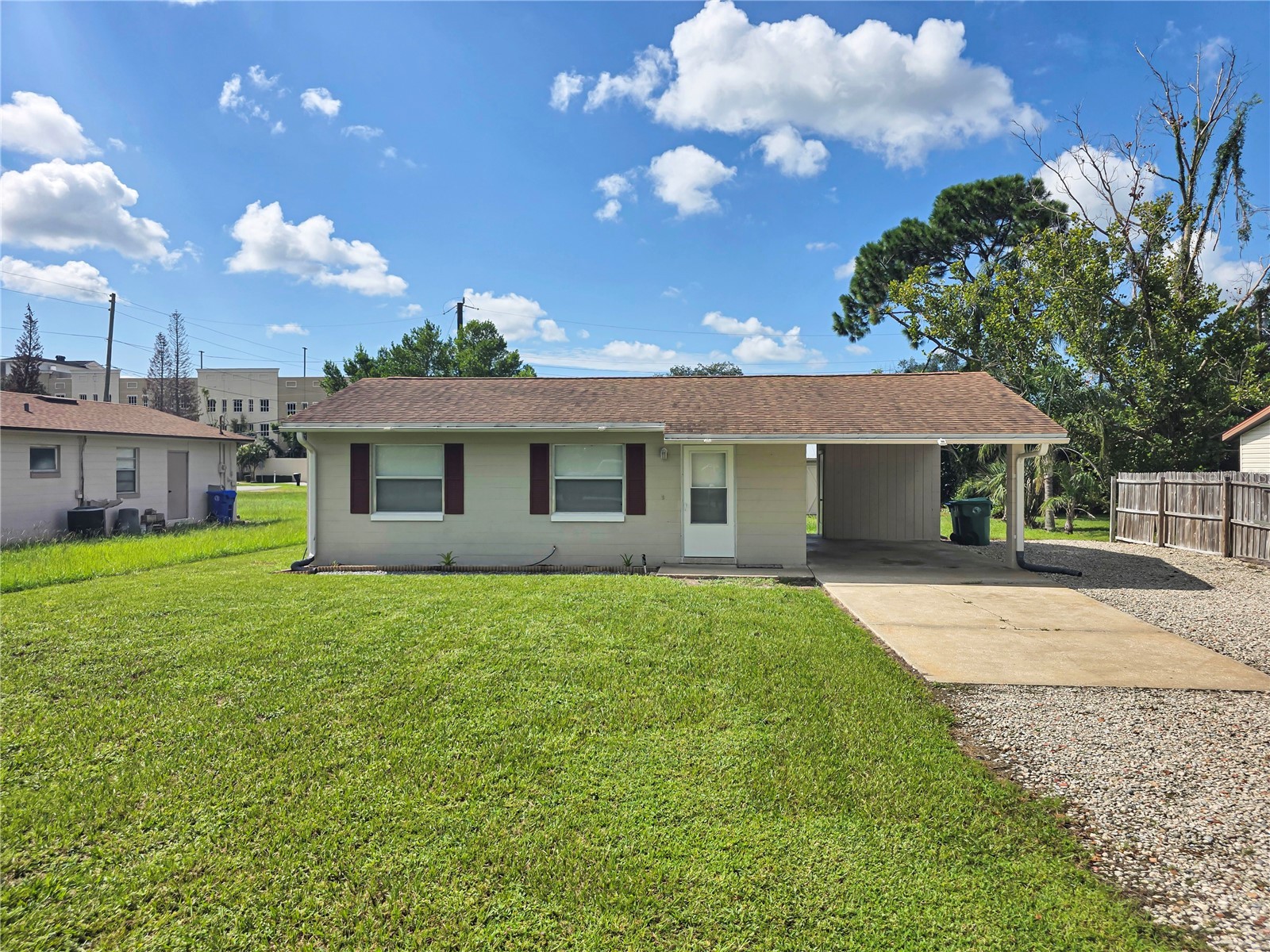 185 E LAKE MARY AVENUE