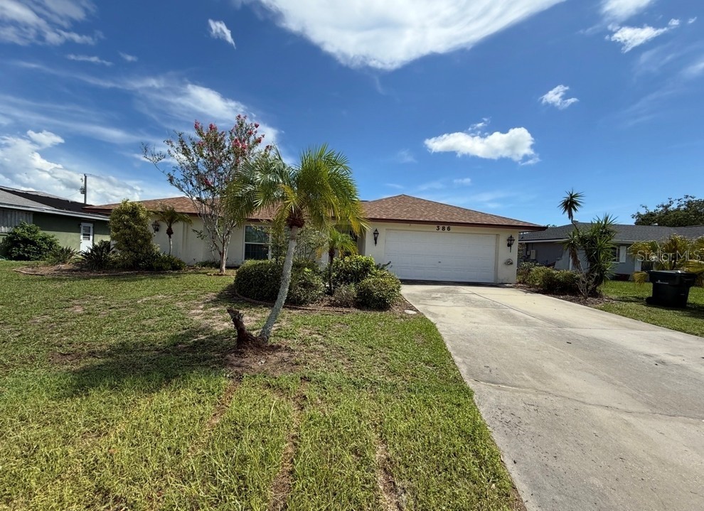 386 PINEVIEW DRIVE