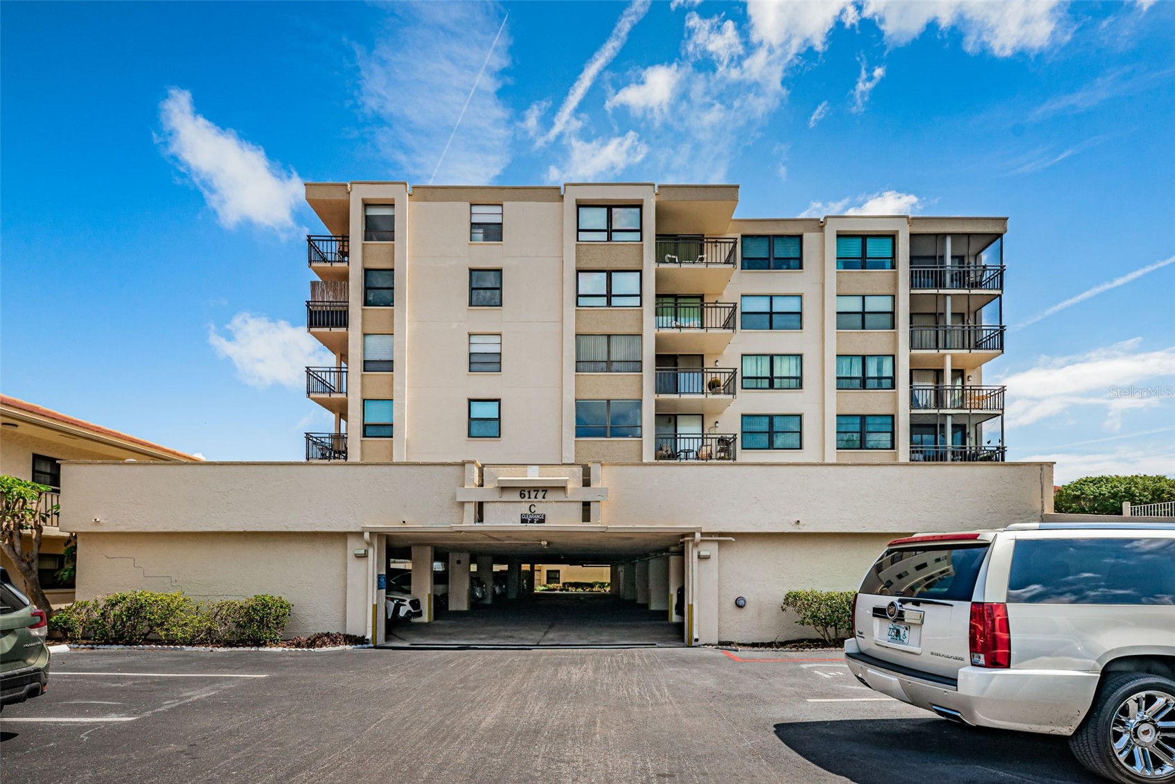 6177 SUN BOULEVARD 307