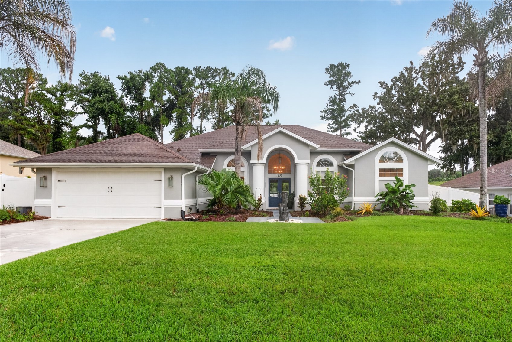 1137 SW 32ND LANE